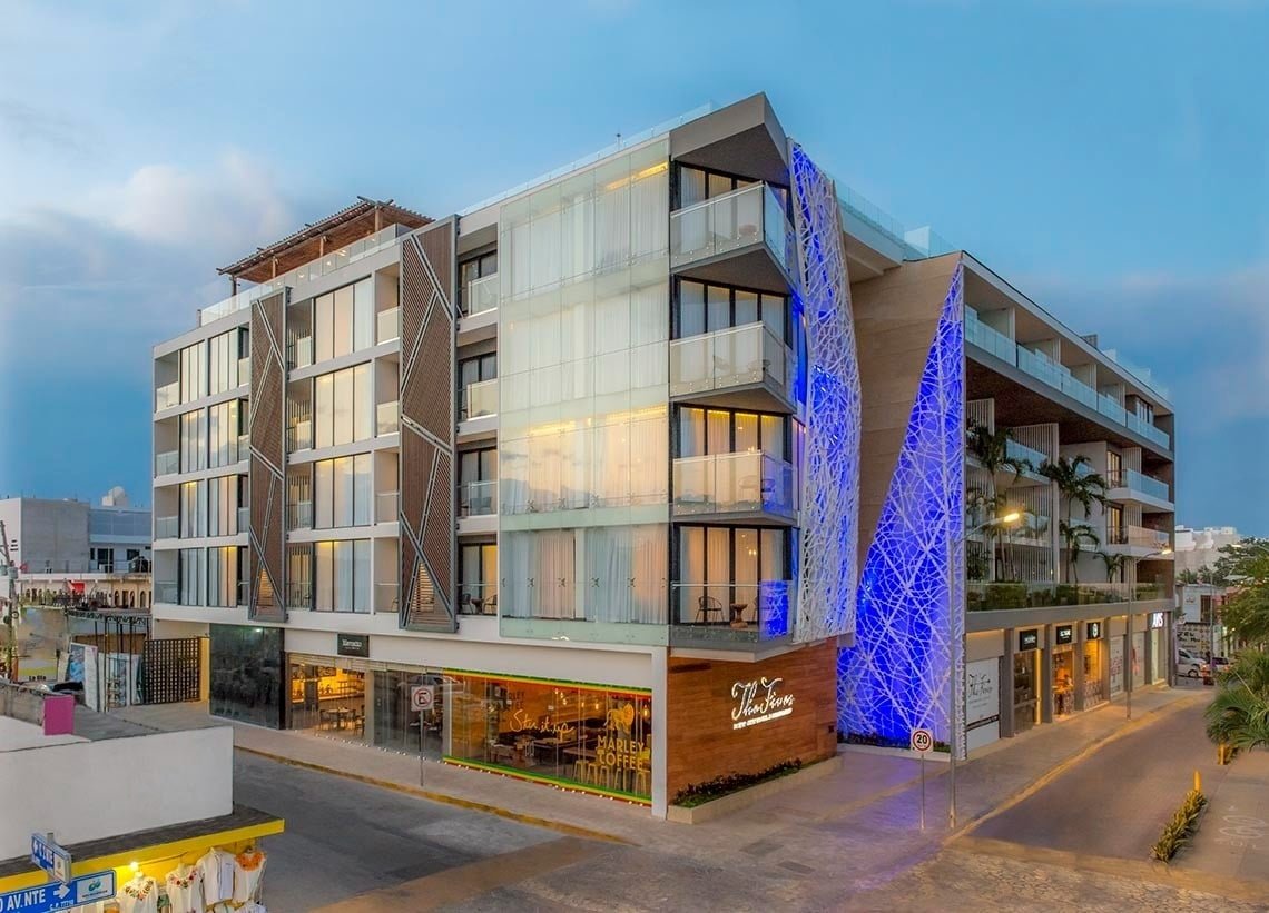 Espacios para bodas en The Fives Beach Hotel & Residences — Playa del Carmen, Quintana Roo