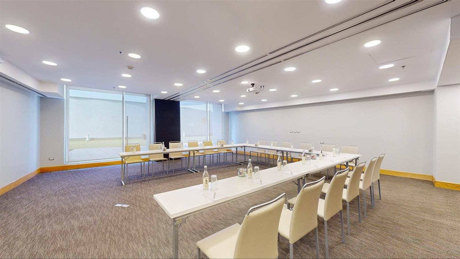 NH Collection Mexico City Airport T2 — salón para eventos, Mexico City