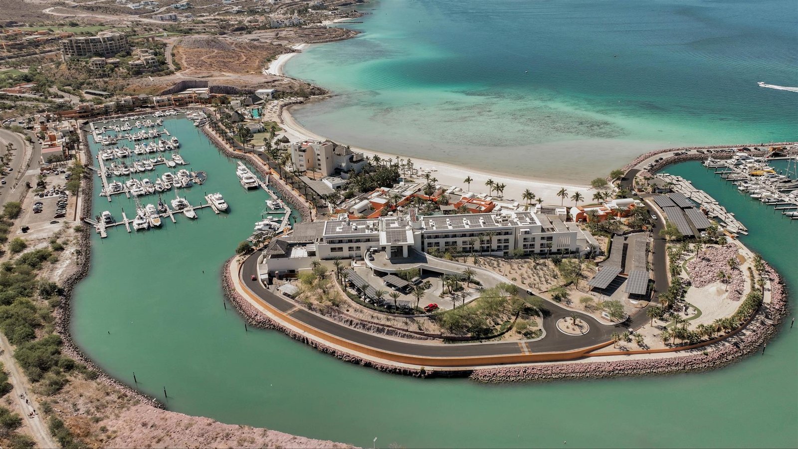 Espacios para bodas en Hotel Indigo La Paz Puerta Cortes — La Paz, Baja California Sur