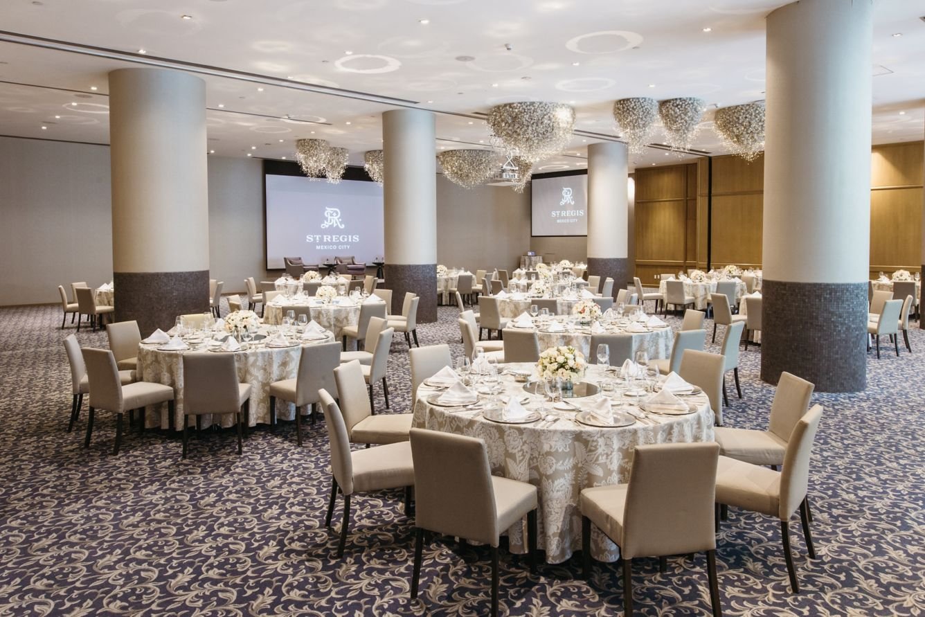 Detalle arquitectónico de The St. Regis Mexico City — Ciudad de México