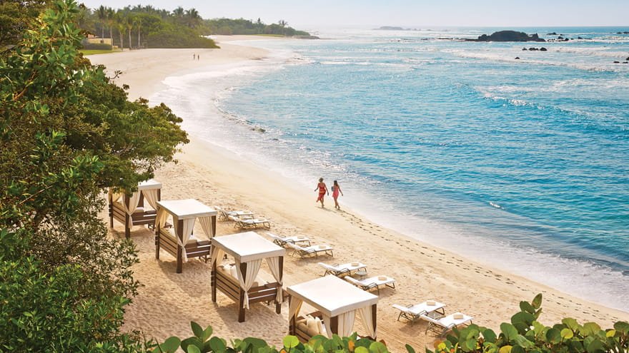 Espacios para bodas en Four Seasons Punta Mita — Riviera Nayarit, Nayarit